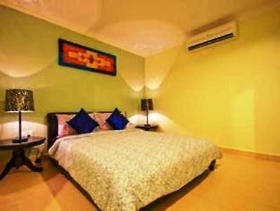 Cosy Inn Kuah Exterior photo