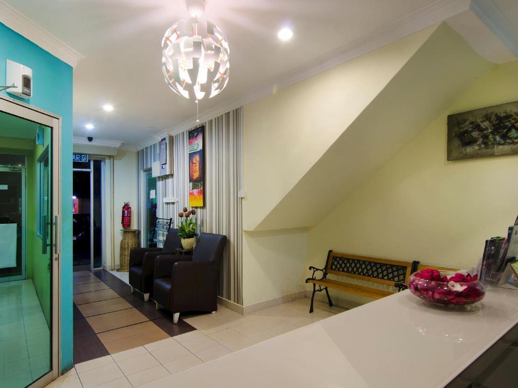 Cosy Inn Kuah Exterior photo